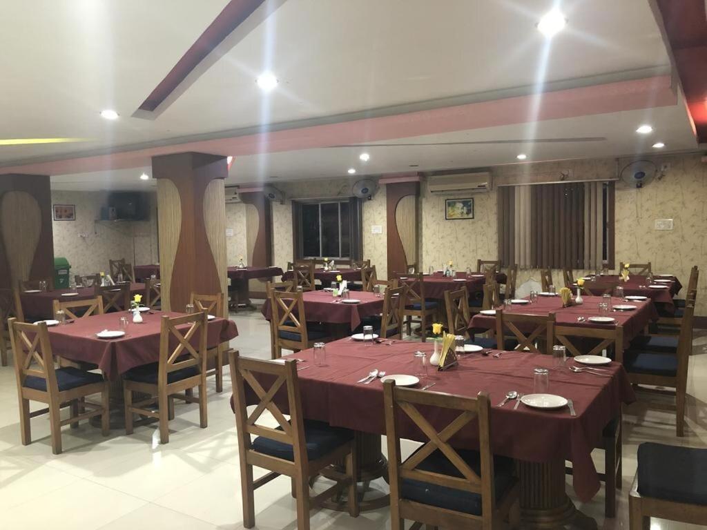 Hotel Nandanik Palace Fālākāta Kültér fotó