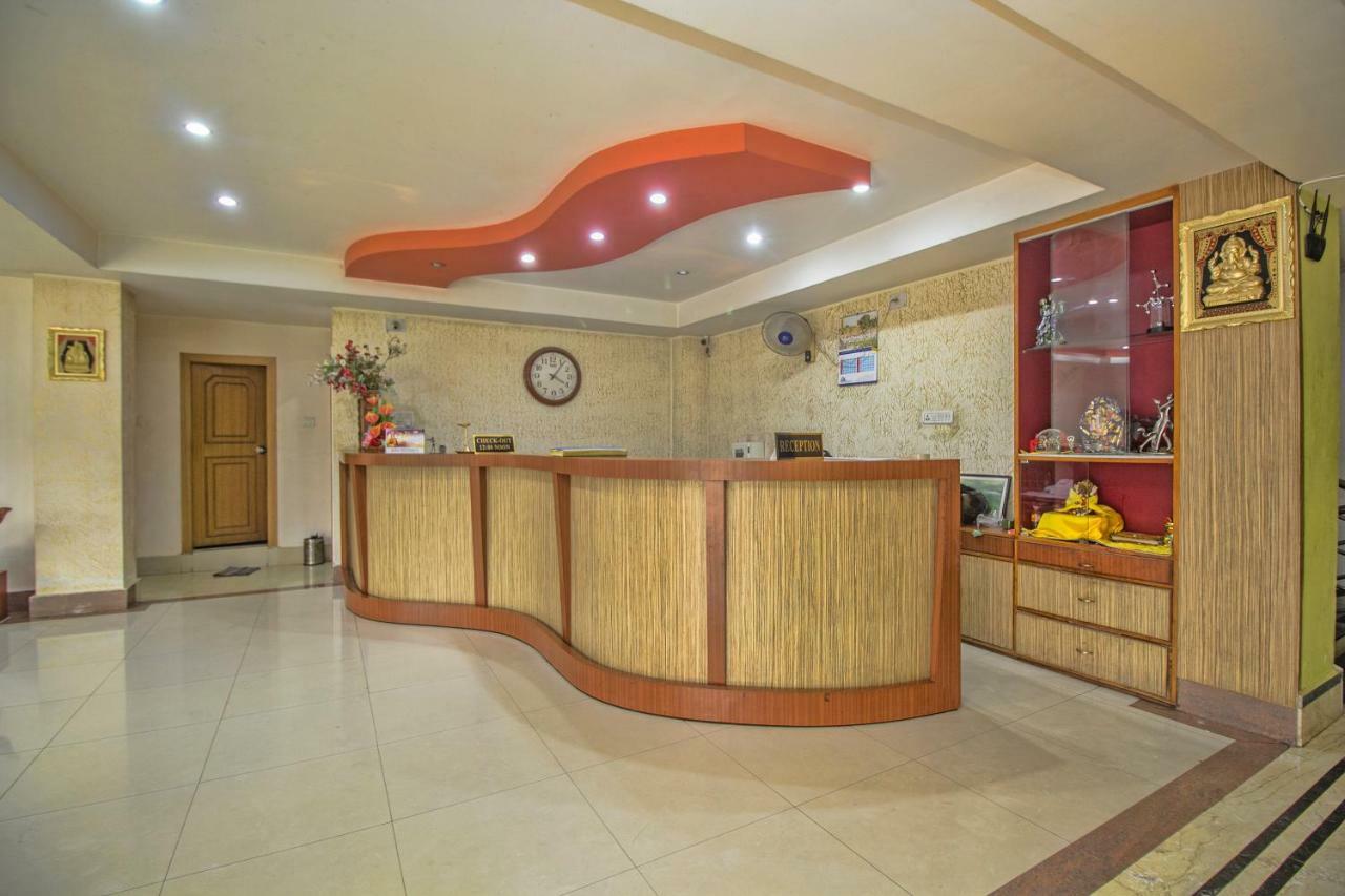 Hotel Nandanik Palace Fālākāta Kültér fotó