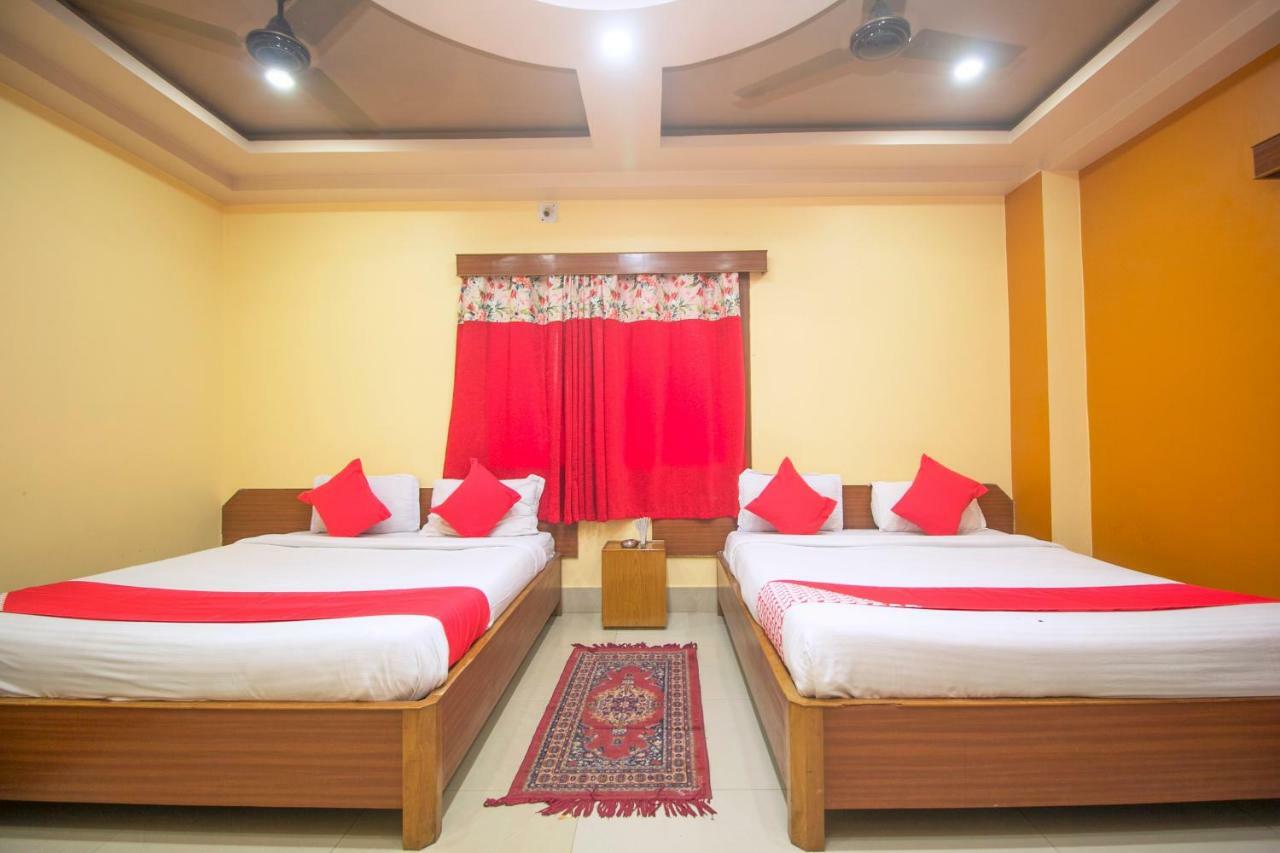Hotel Nandanik Palace Fālākāta Kültér fotó